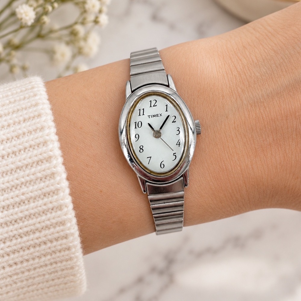 Timex Cavatina Womens Oval Watch Silver Tone Stretch Band Petite New Battery